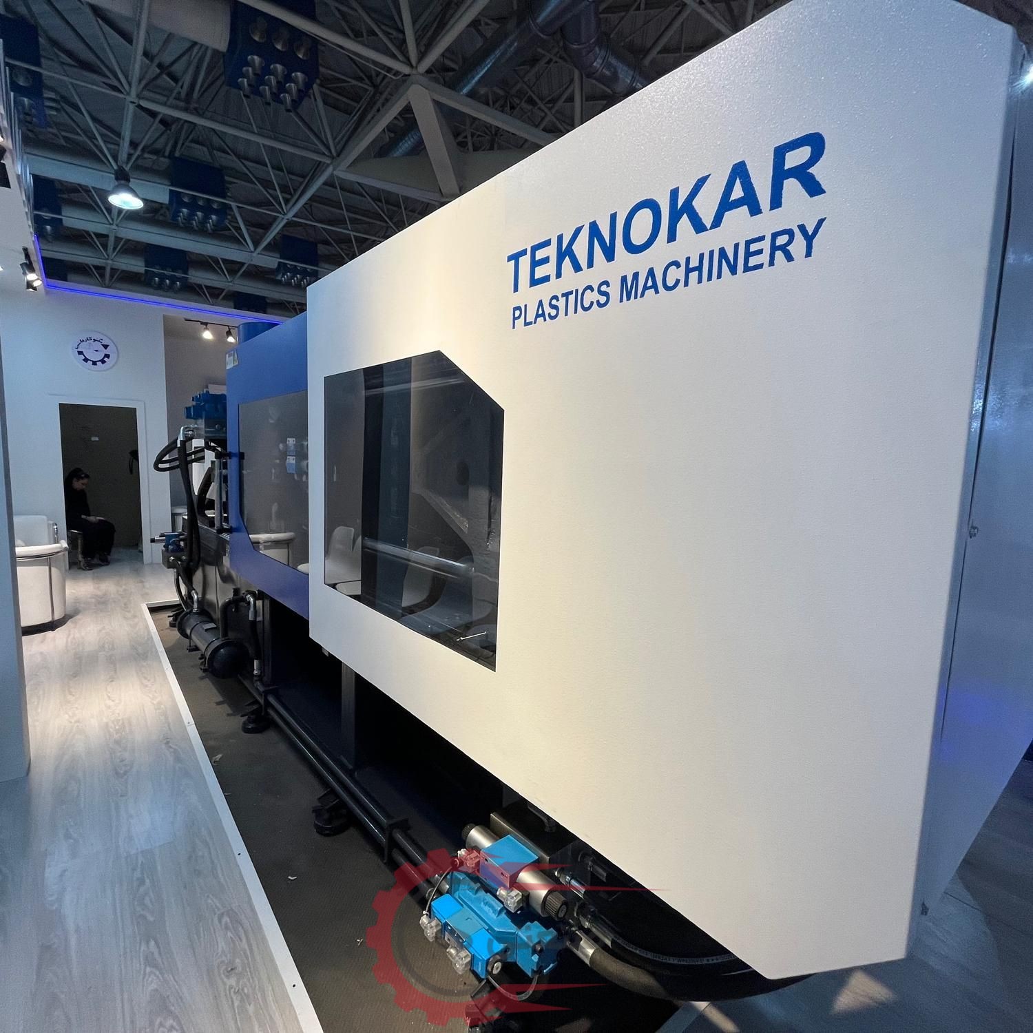 دستگاه تزریق پلاستیک