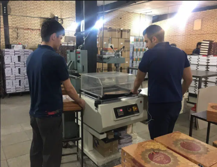 دستگاه بسته بندی کتاب و مجله – بسته بندی