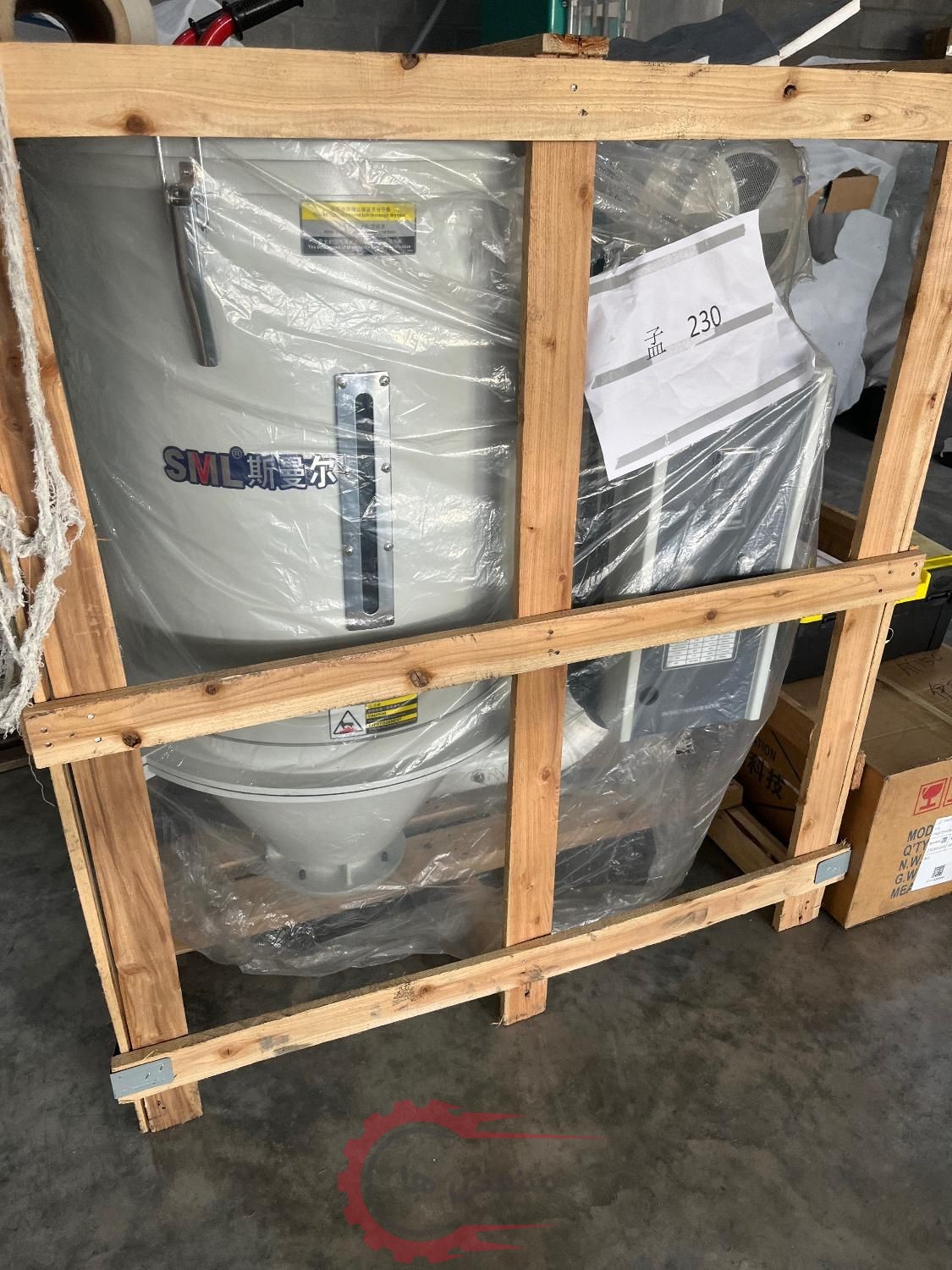 آسیاب ، گازگیر و موادکش دستگاه تزریق پلاستیک